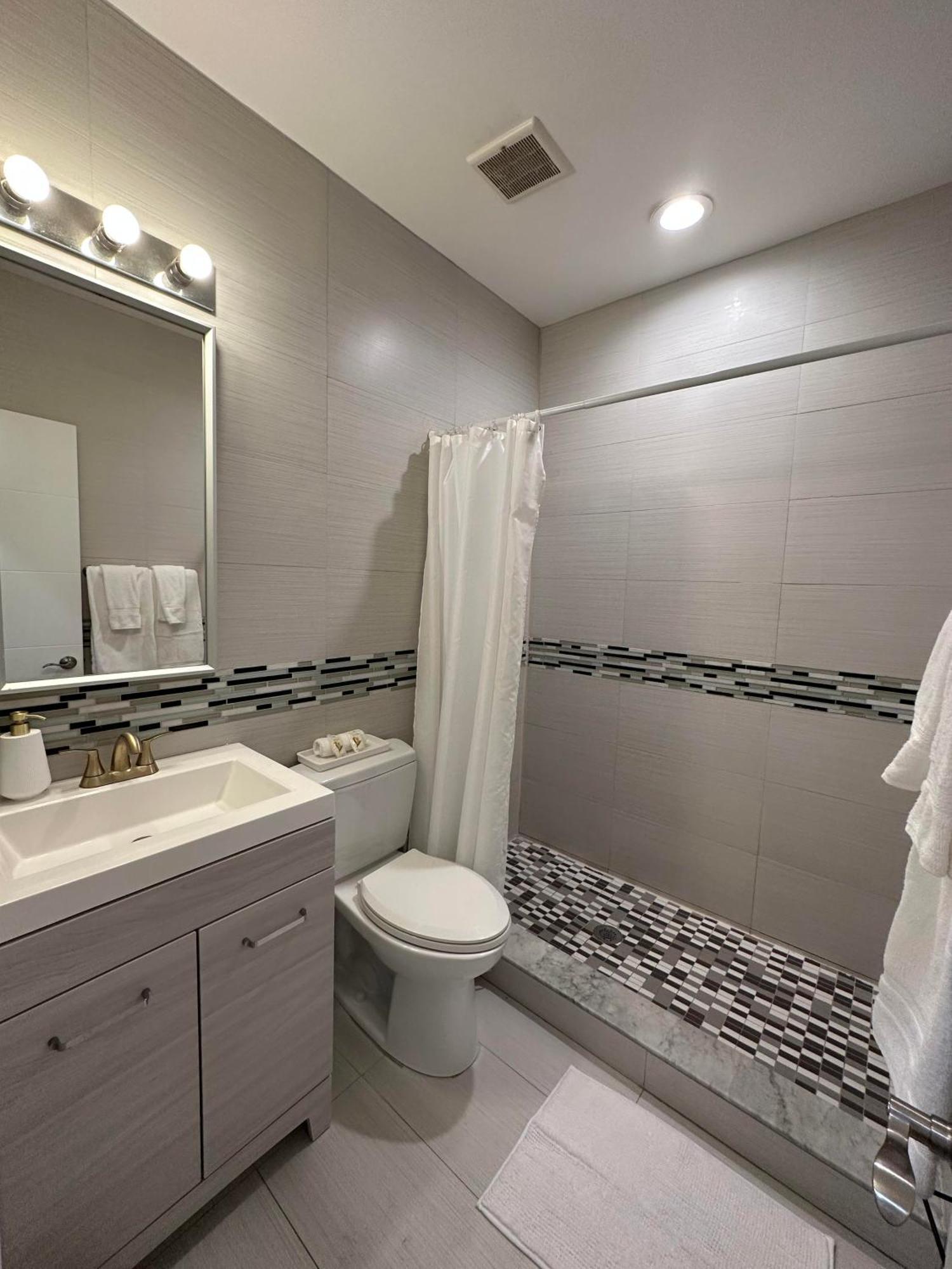 The Pearl Beachside Apartments On Hollywood Beach Exterior foto